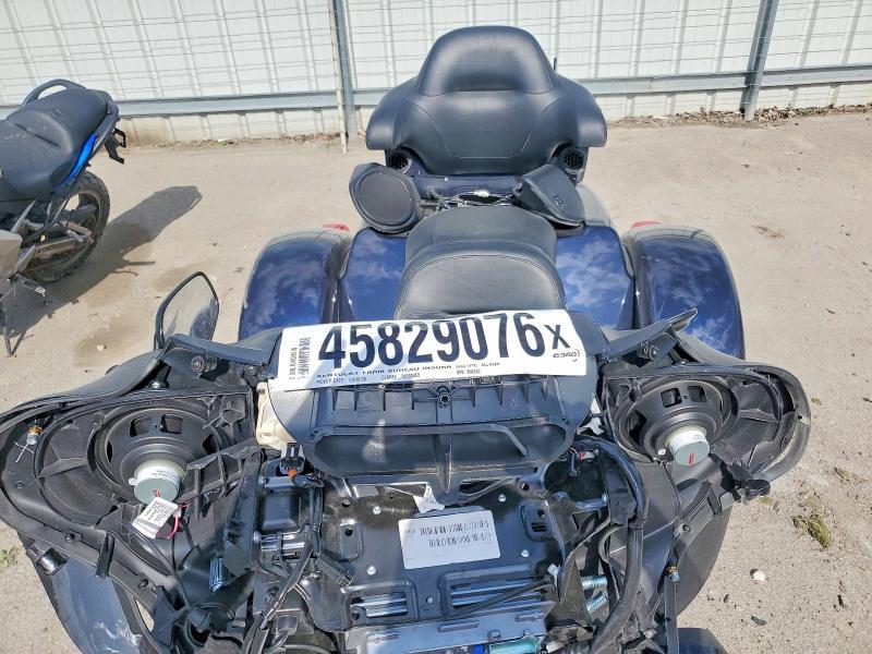 2025 Harley-Davidson Flhtcutg