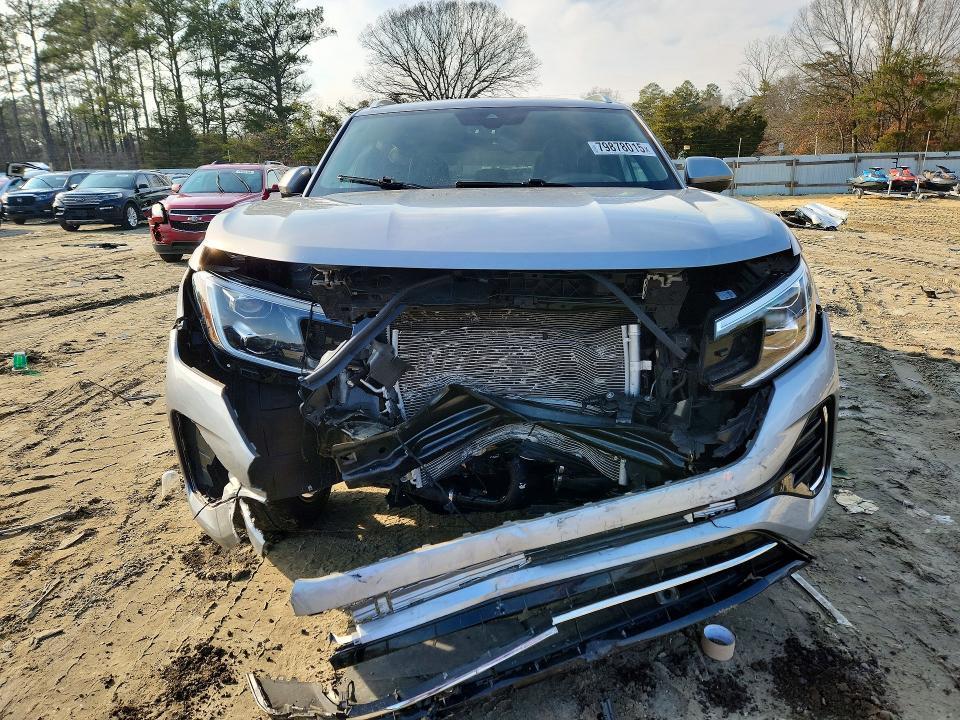 2024 Volkswagen Atlas Cross Sport sel Premium R-line