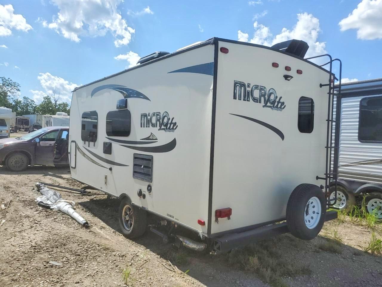 2016 Forest River 2016 Fore Microlite-Camper