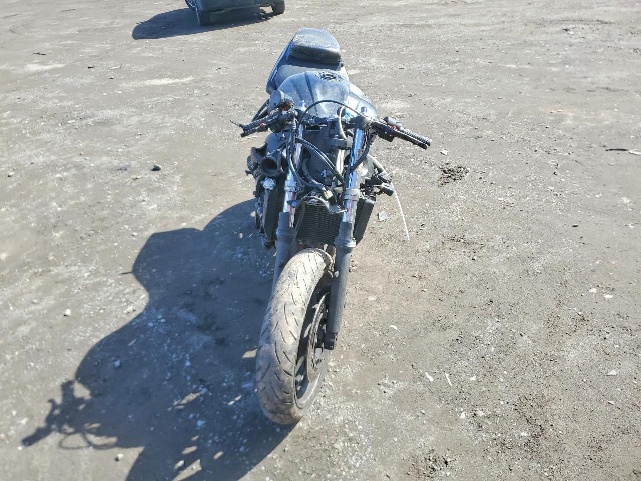 2004 Yamaha YZFR6 L