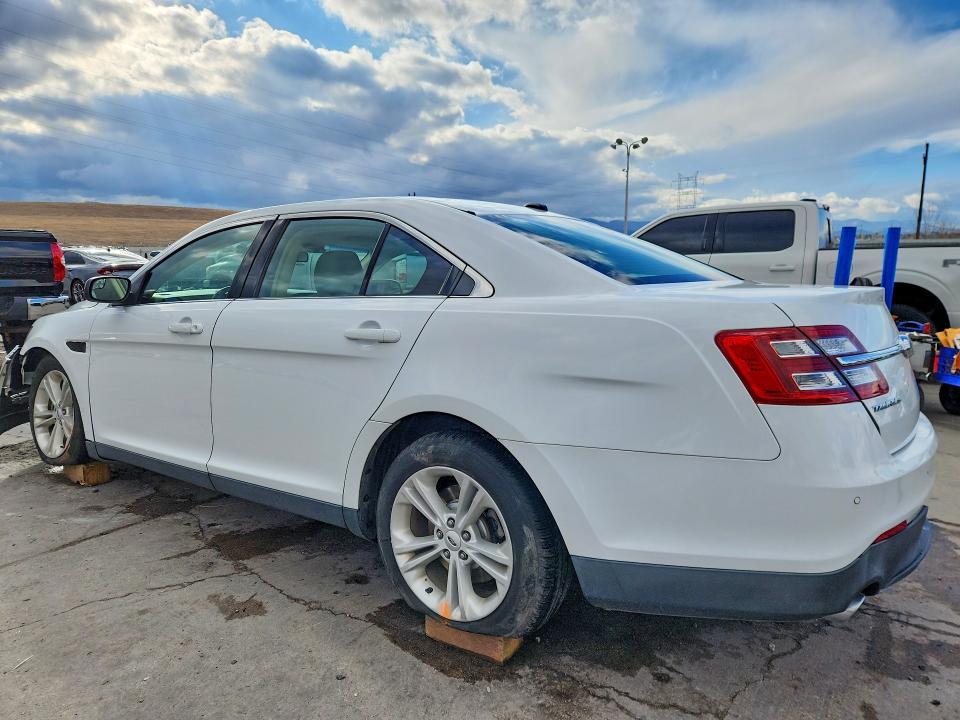 2015 Ford Taurus sel