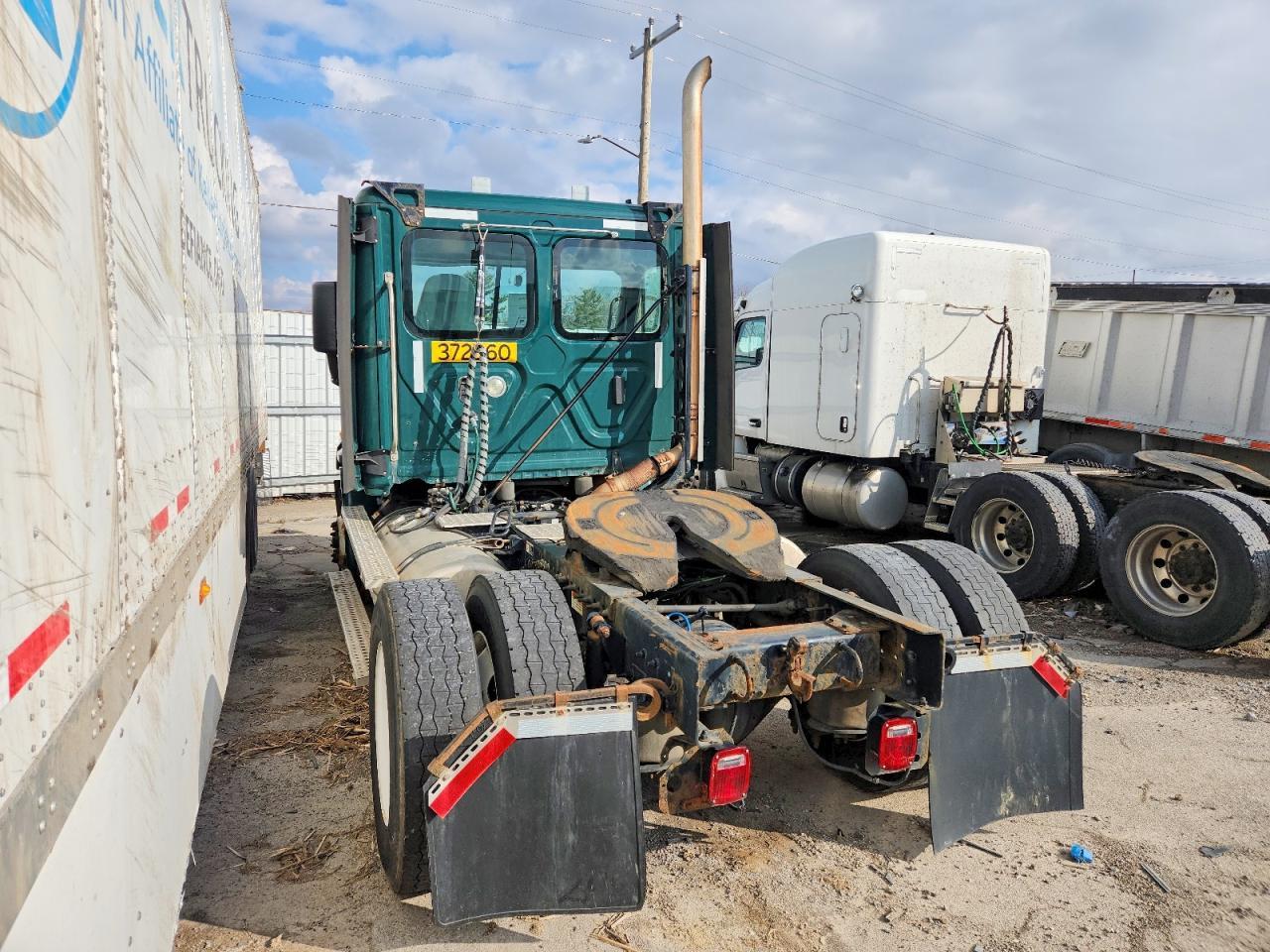 2018 Freightliner Cascadia 113 Semi Truck