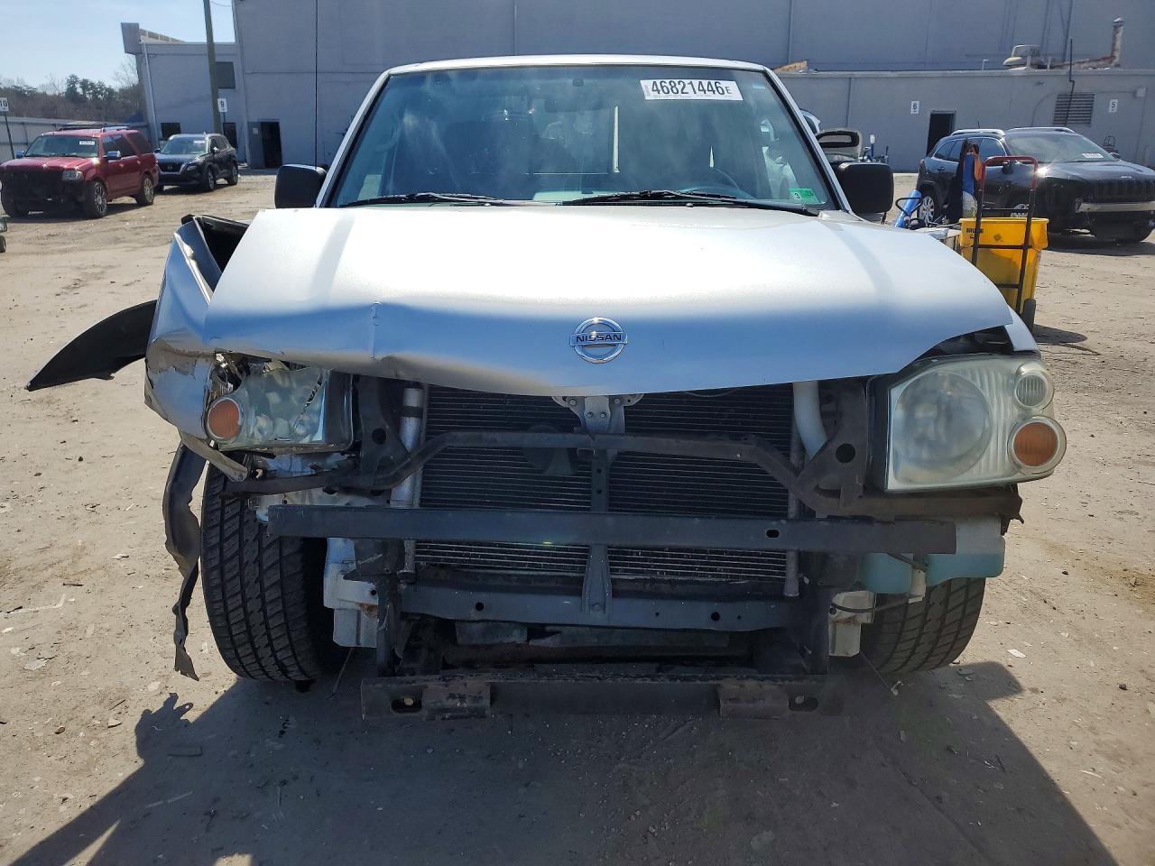 2003 Nissan Frontier Standard