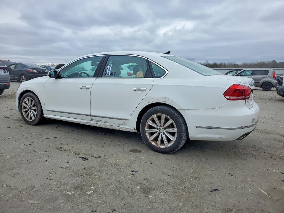 2013 Volkswagen Passat