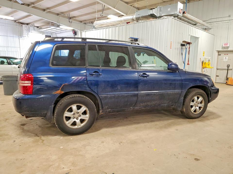 2002 Toyota Highlander Base