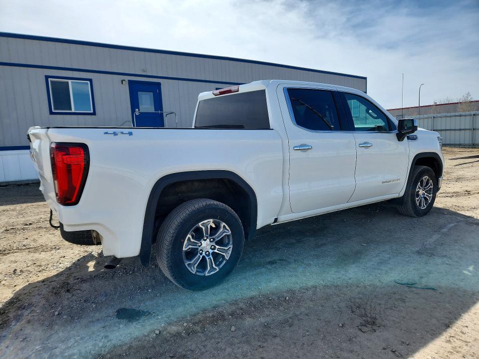 2026 GMC Sierra K1500 SLT