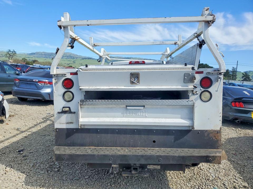 2015 Chev Rolet Silverado 2500 Utility / Service Truck