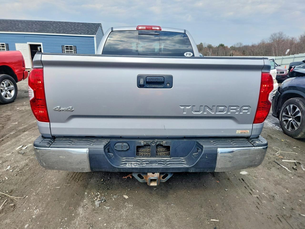 2018 Toyota Tundra SR5