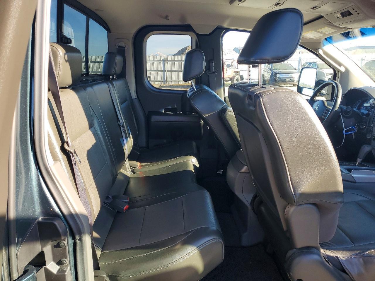 2005 Nissan Titan XE