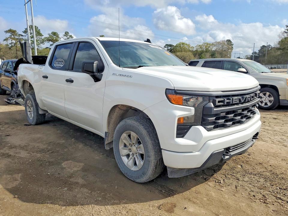 2022 Chevrolet Silverado C1500 Custom