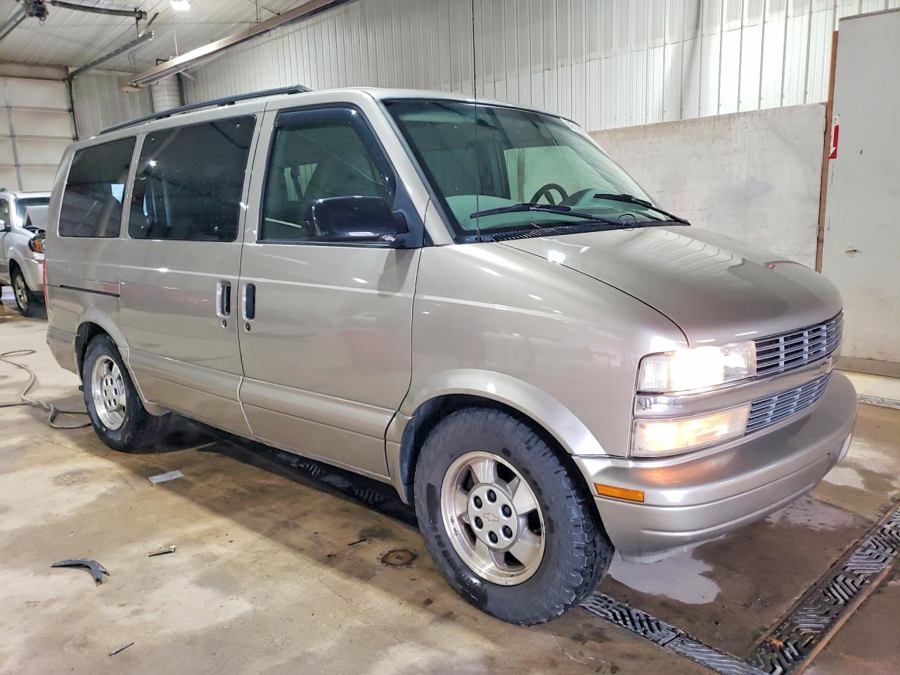 2003 Chevrolet Astro