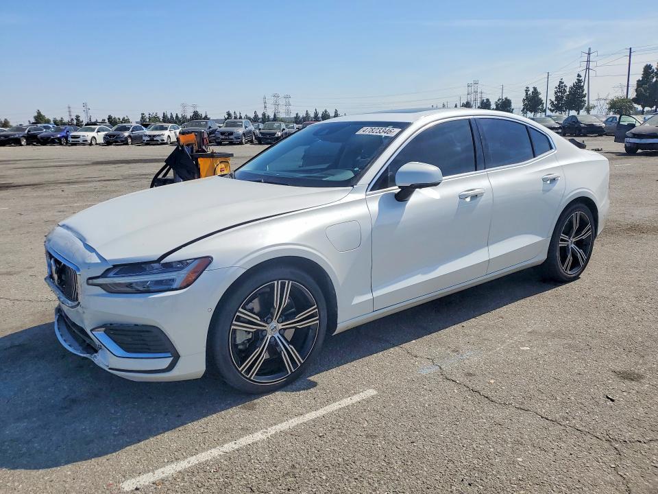 2021 Volvo S60 T8 Recharge Inscription