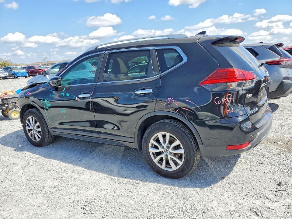 2017 Nissan Rogue sv