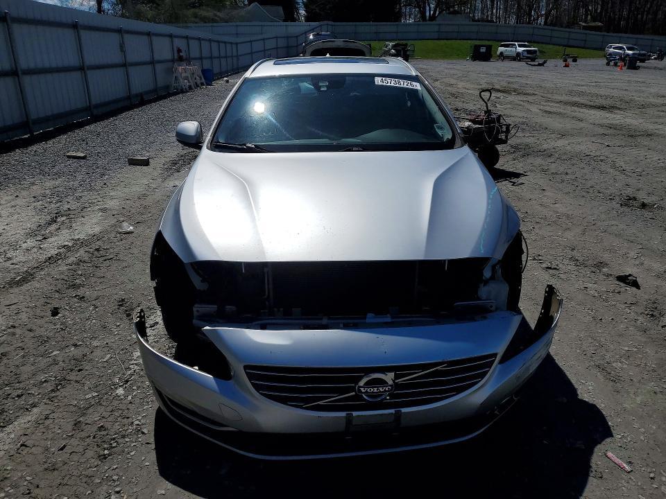 2016 Volvo V60 T5 Premier
