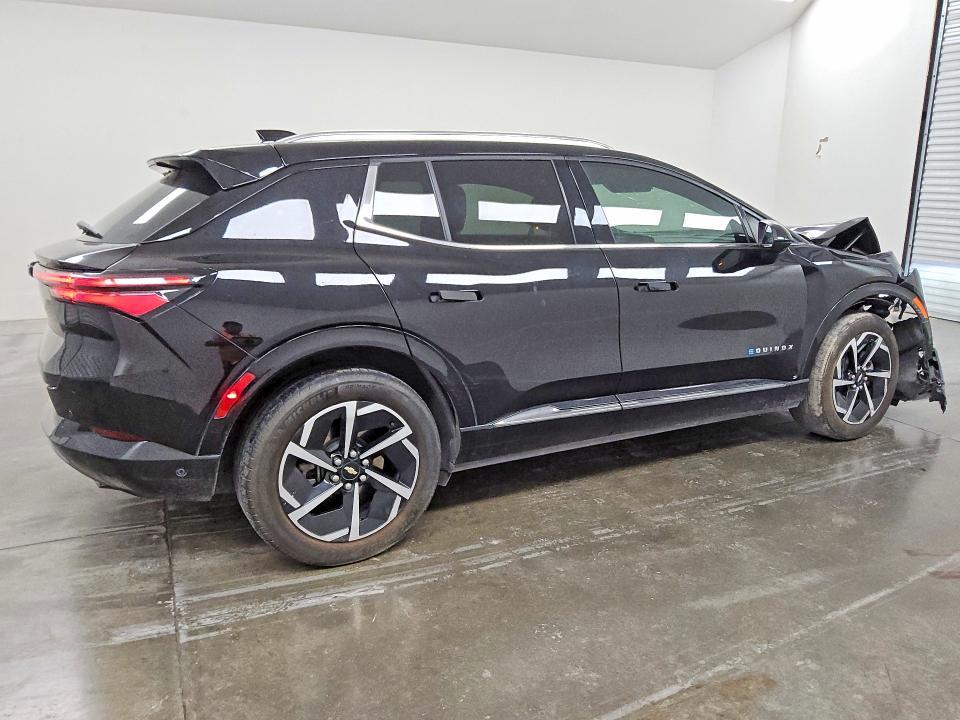2024 Chevrolet Equinox 2LT