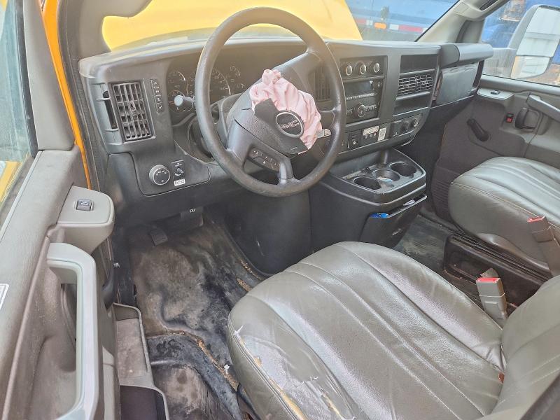 2018 GMC Savana BOX Truck