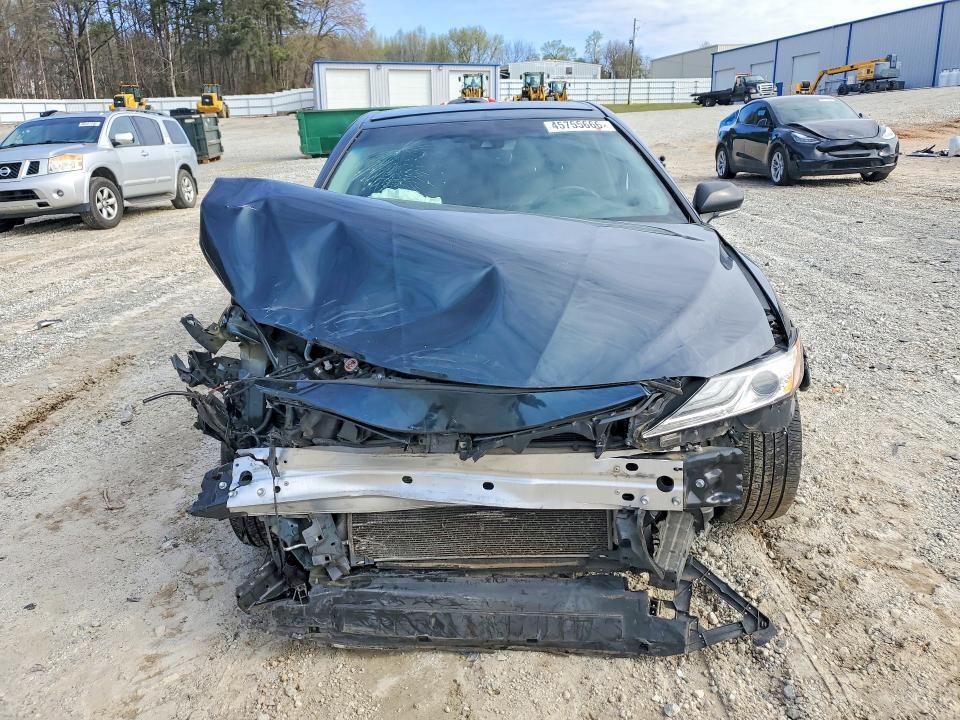 2020 Toyota Camry xse