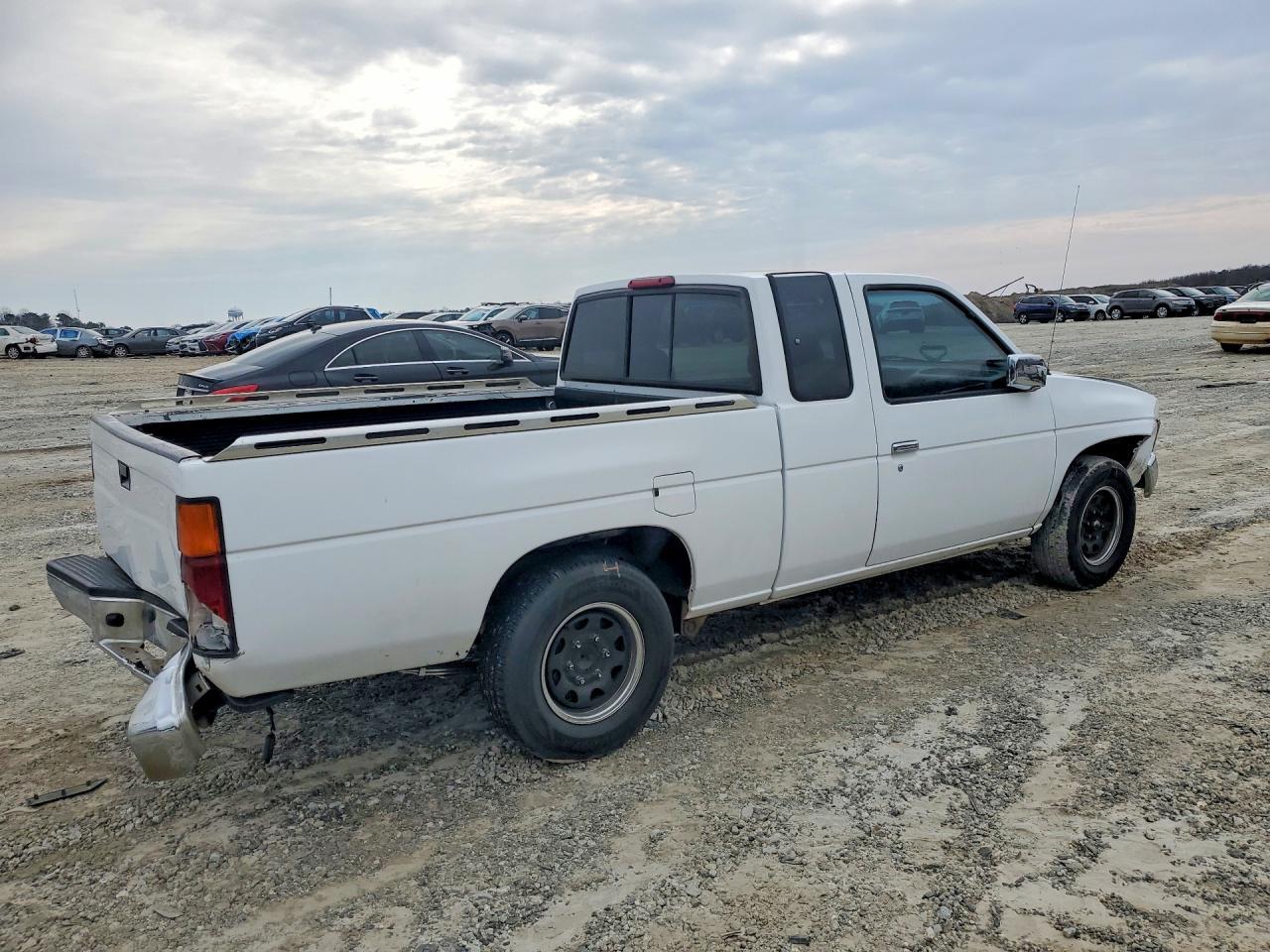 1995 Nissan Truck XE V6