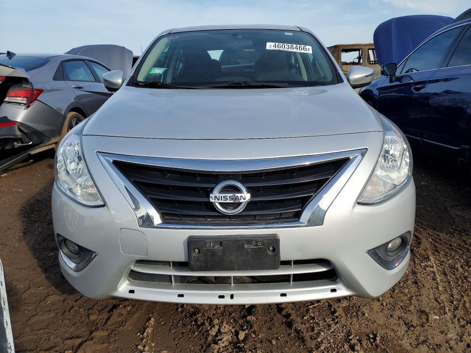 2016 Nissan Versa 1.6 sl