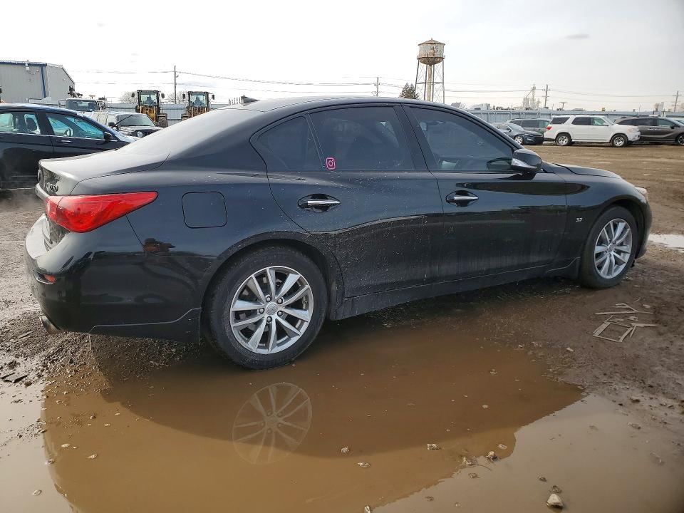 2015 Infiniti Q50 Base