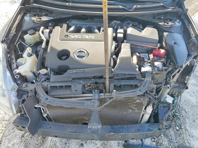 2011 Nissan Altima 3.5 sr