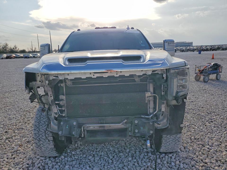 2022 GMC Sierra K3500 Denali