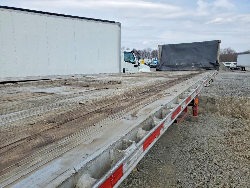 1990 East Manufacturing Flatbed Trailer