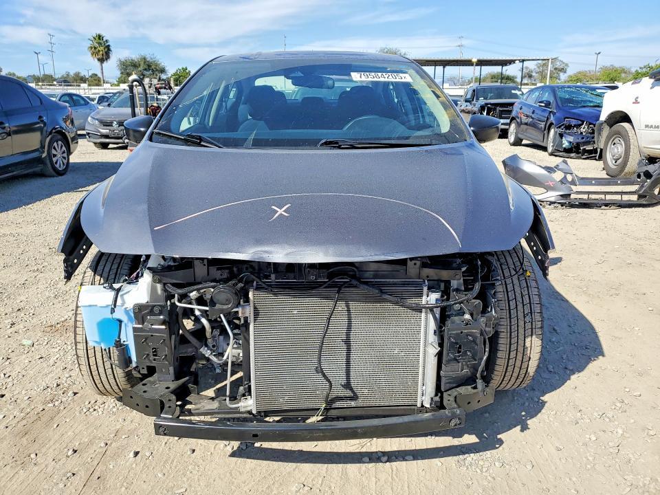 2024 Nissan Versa s