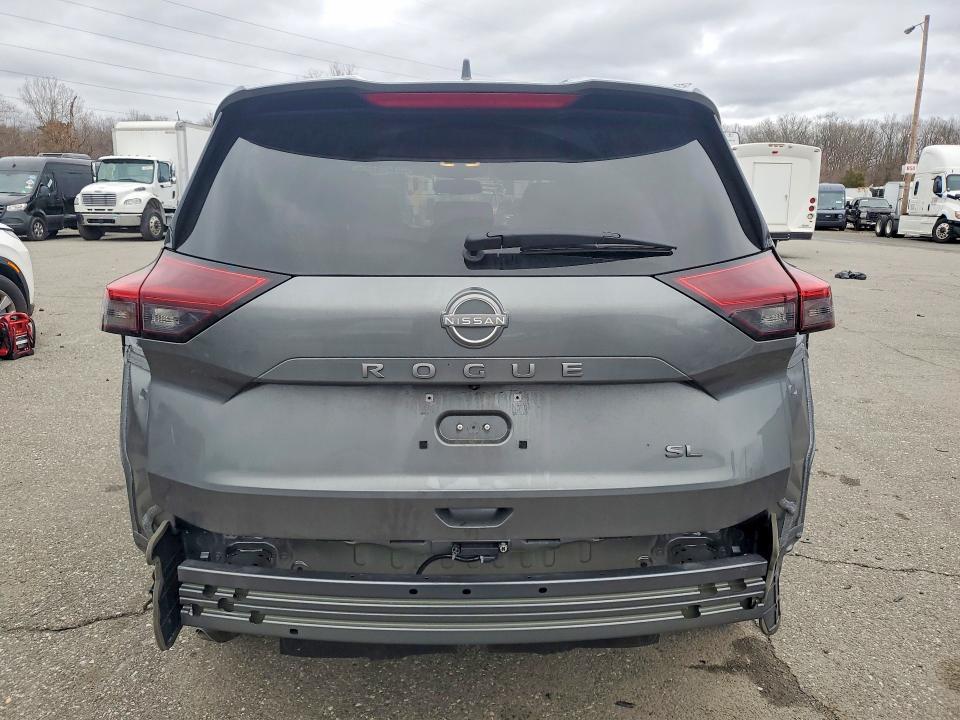 2026 Nissan Rogue sl