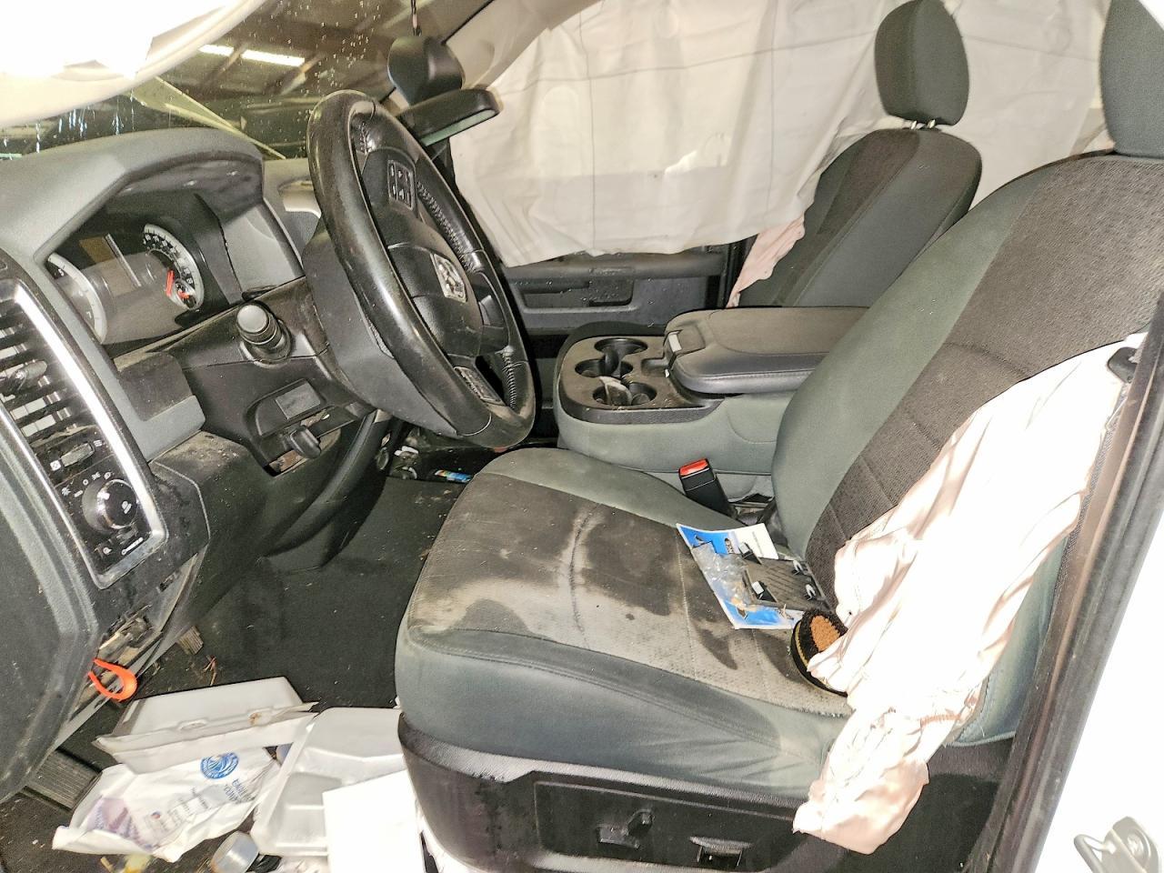 2016 Dodge RAM 1500 SLT