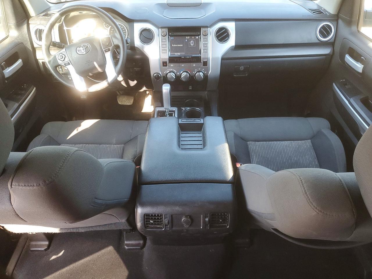 2016 Toyota Tundra SR5