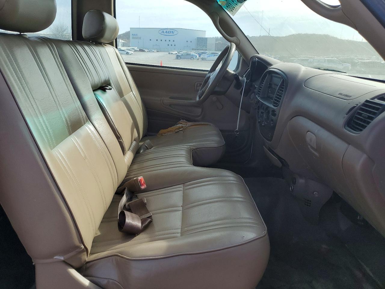 2001 Toyota Tundra Base