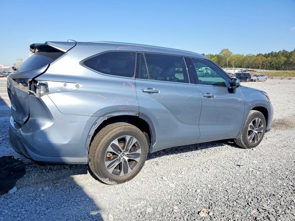 2020 Toyota Highlander xle