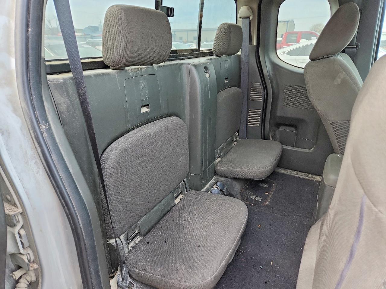 2018 Nissan Frontier SV V6