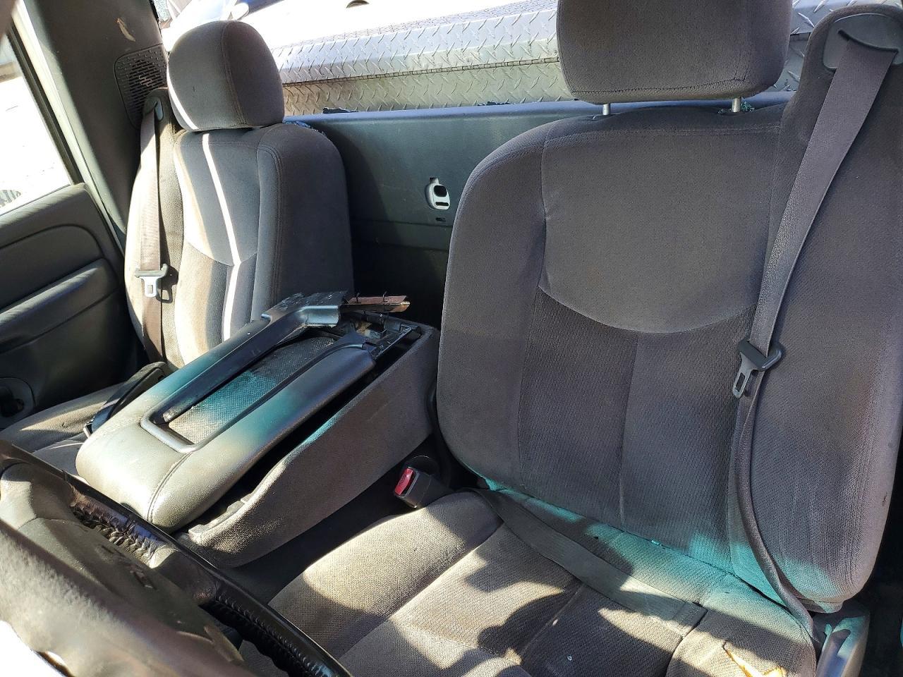 2005 GMC New Sierra C1500