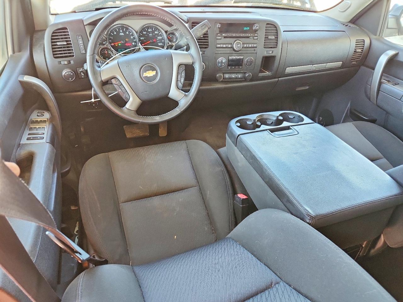 2013 Chev Silverado K1500 LT