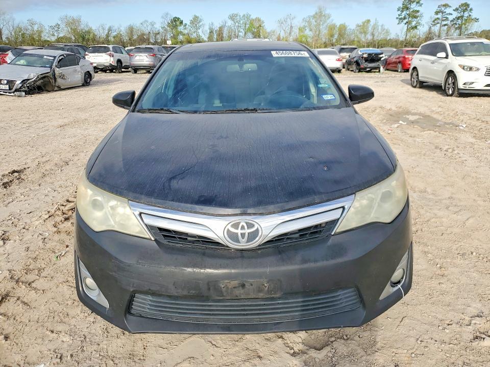 2014 Toyota Camry xle