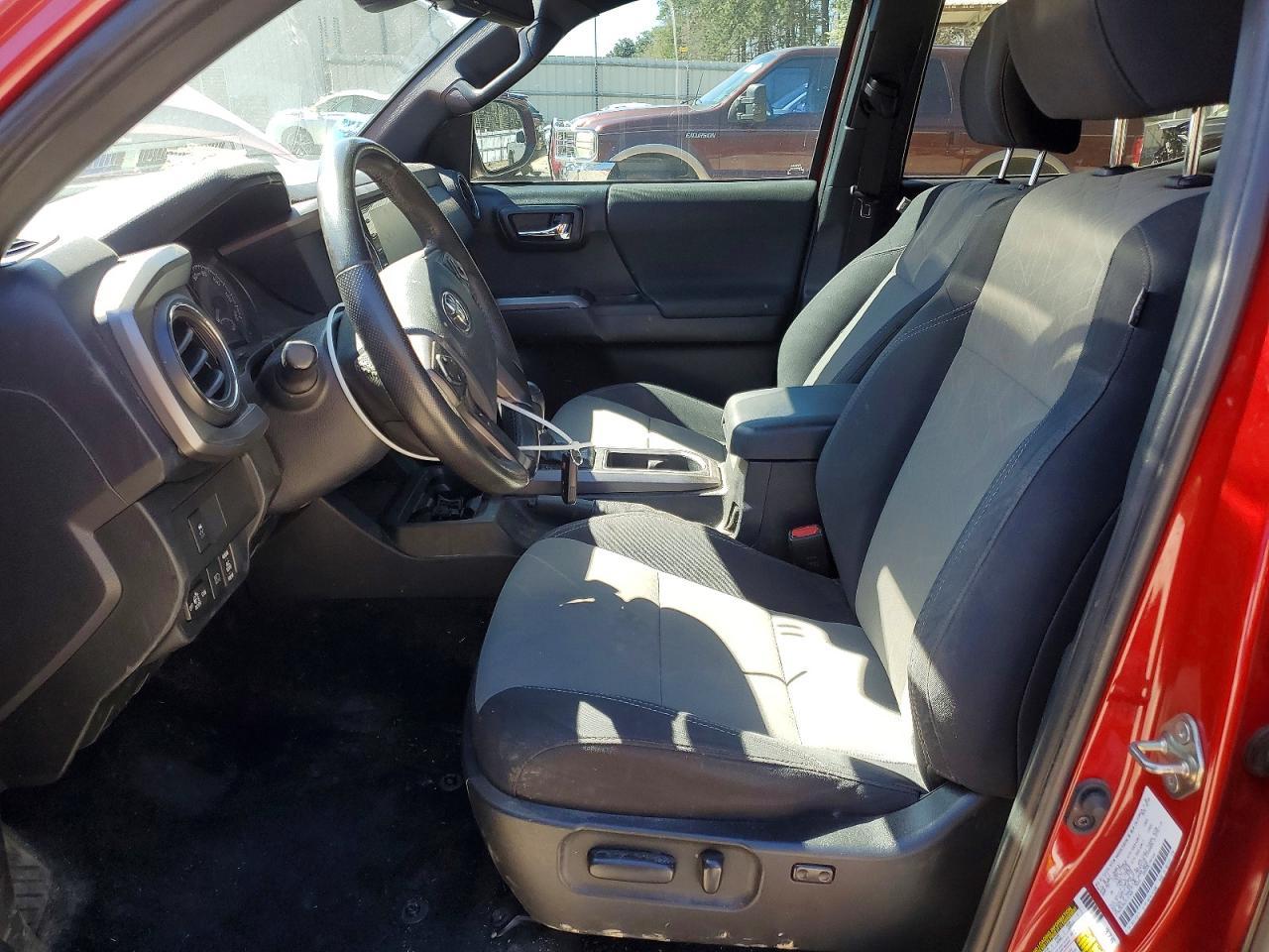 2020 Toyota Tacoma TRD Sport