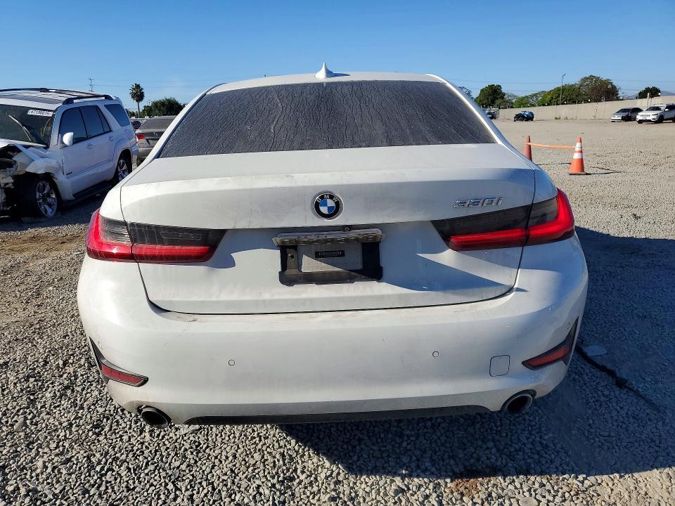 2019 BMW 330i