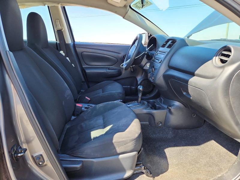 2017 Nissan Versa 1.6 s Plus