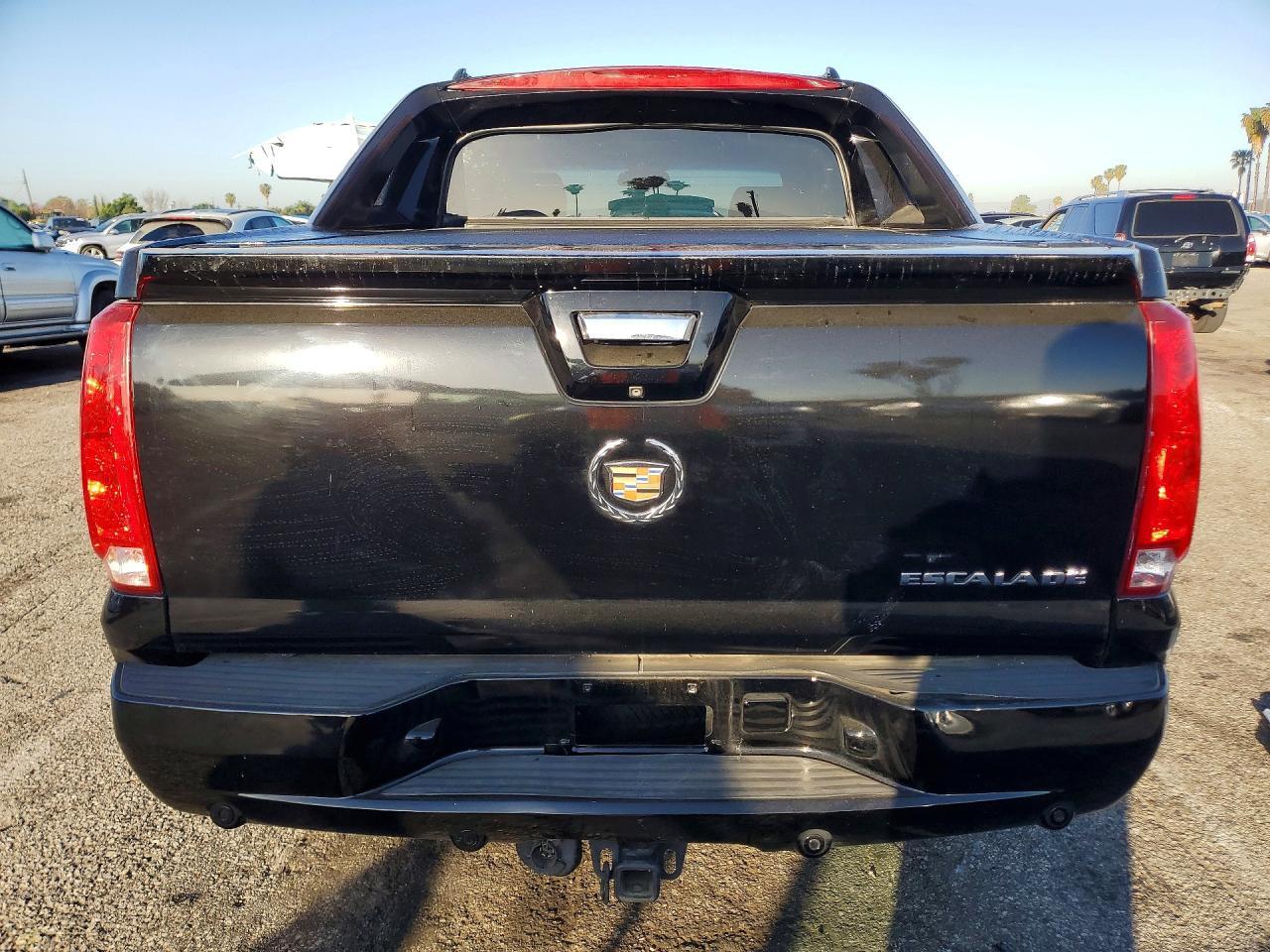 2013 Cadillac Escalade EXT Luxury
