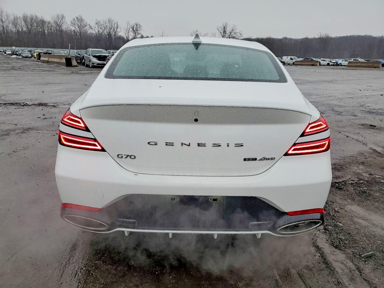 2022 Genesis G70 3.3t Standard