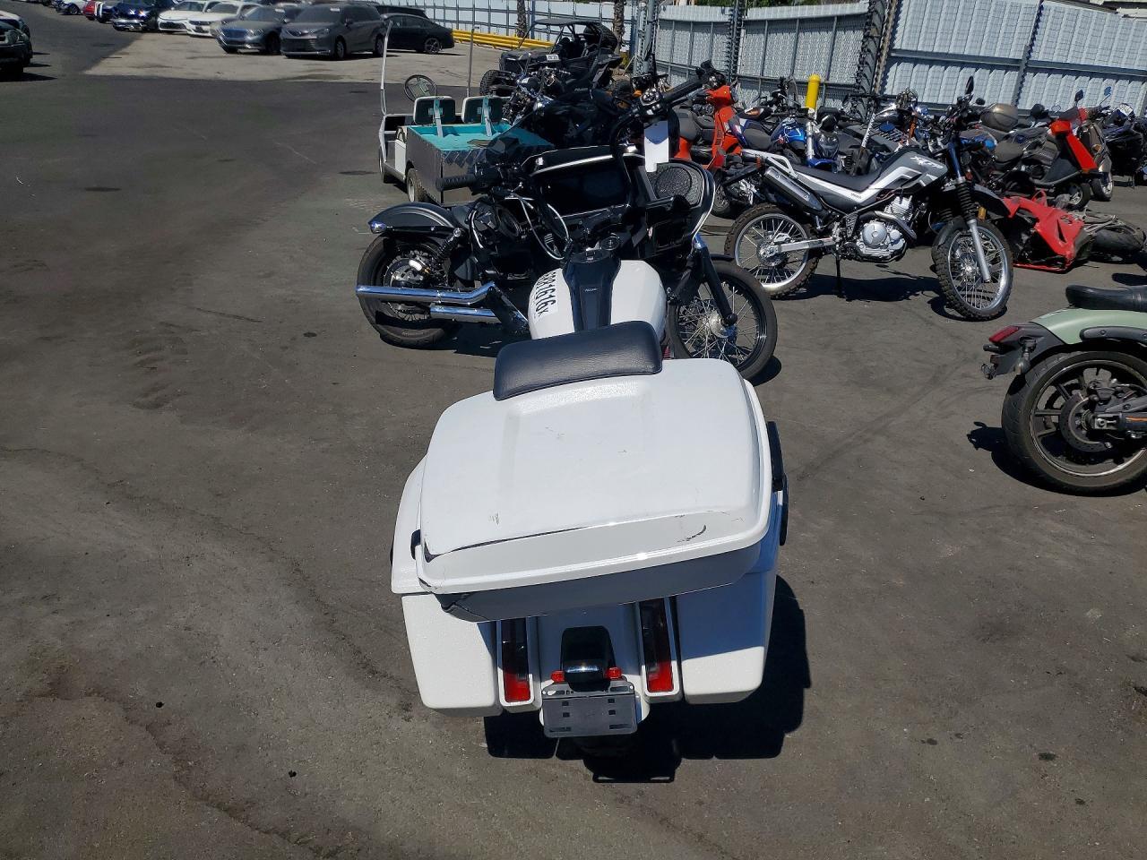 2025 Harley-Davidson Fltrx