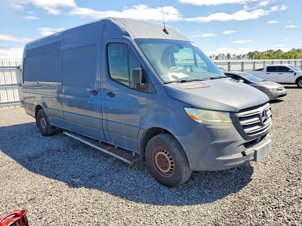 2019 Mercedes-Benz Sprinter 2500