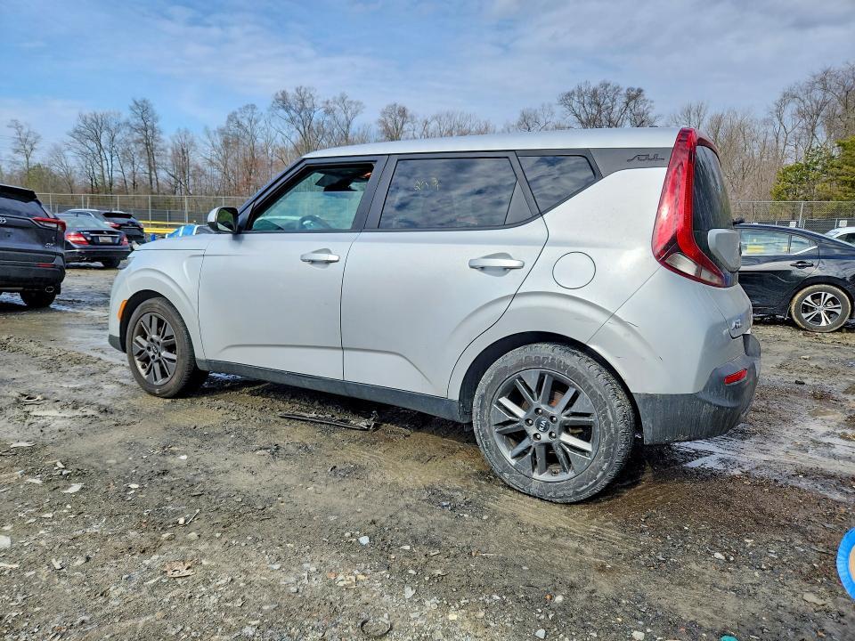 2021 KIA Soul s