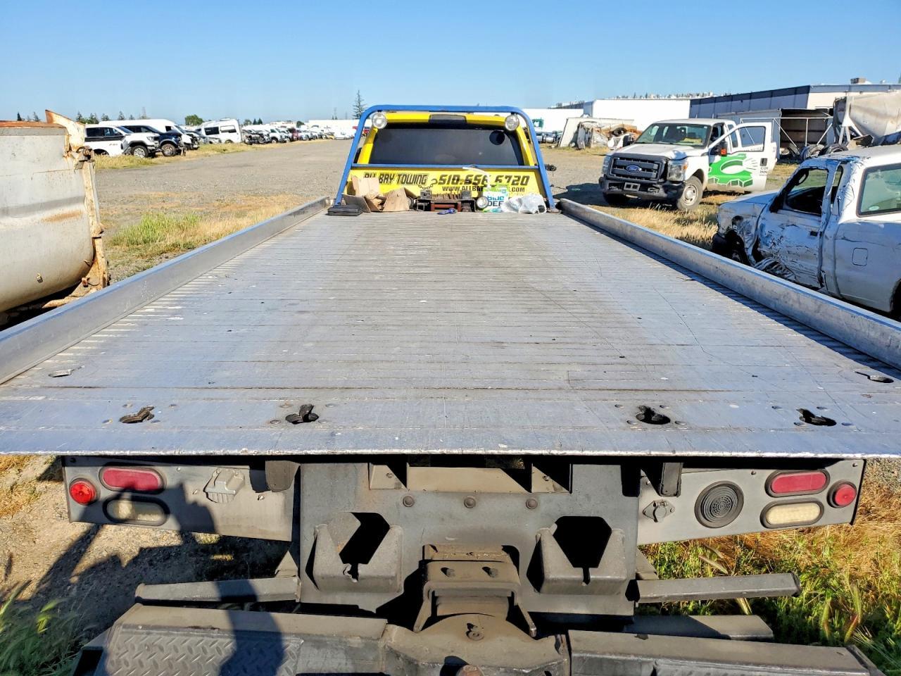 2011 Dodge RAM Chassis Cab Rollback Truck