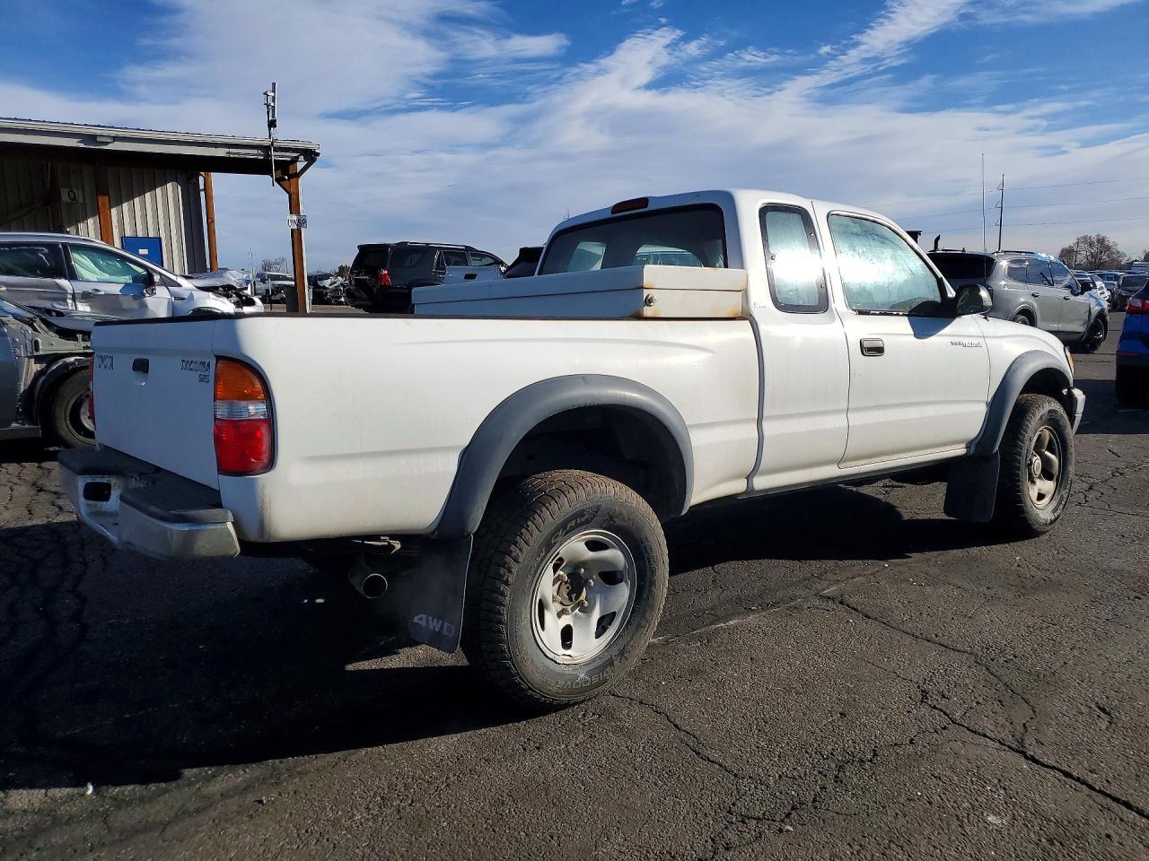 2002 Toyota Tacoma Base