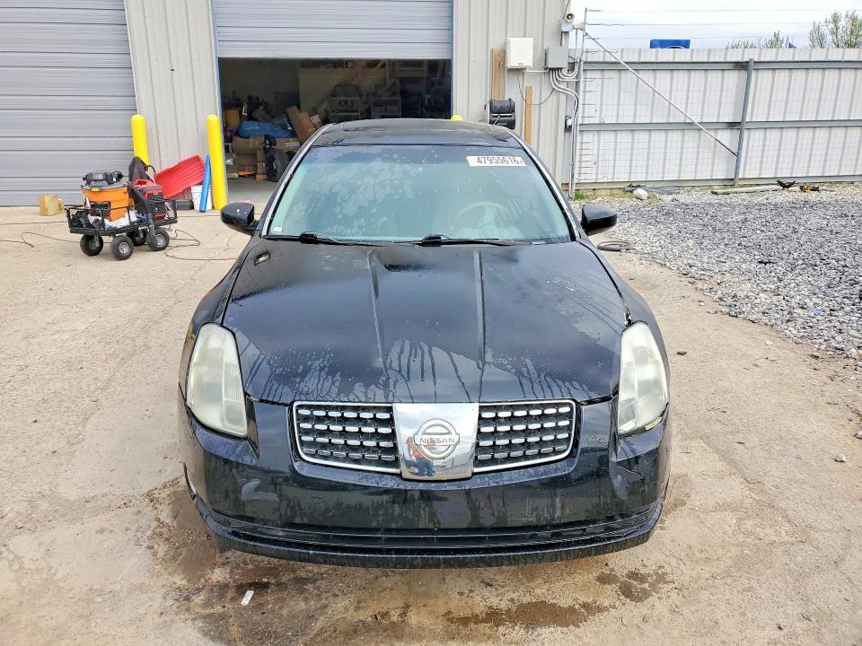 2005 Nissan Maxima 3.5 se