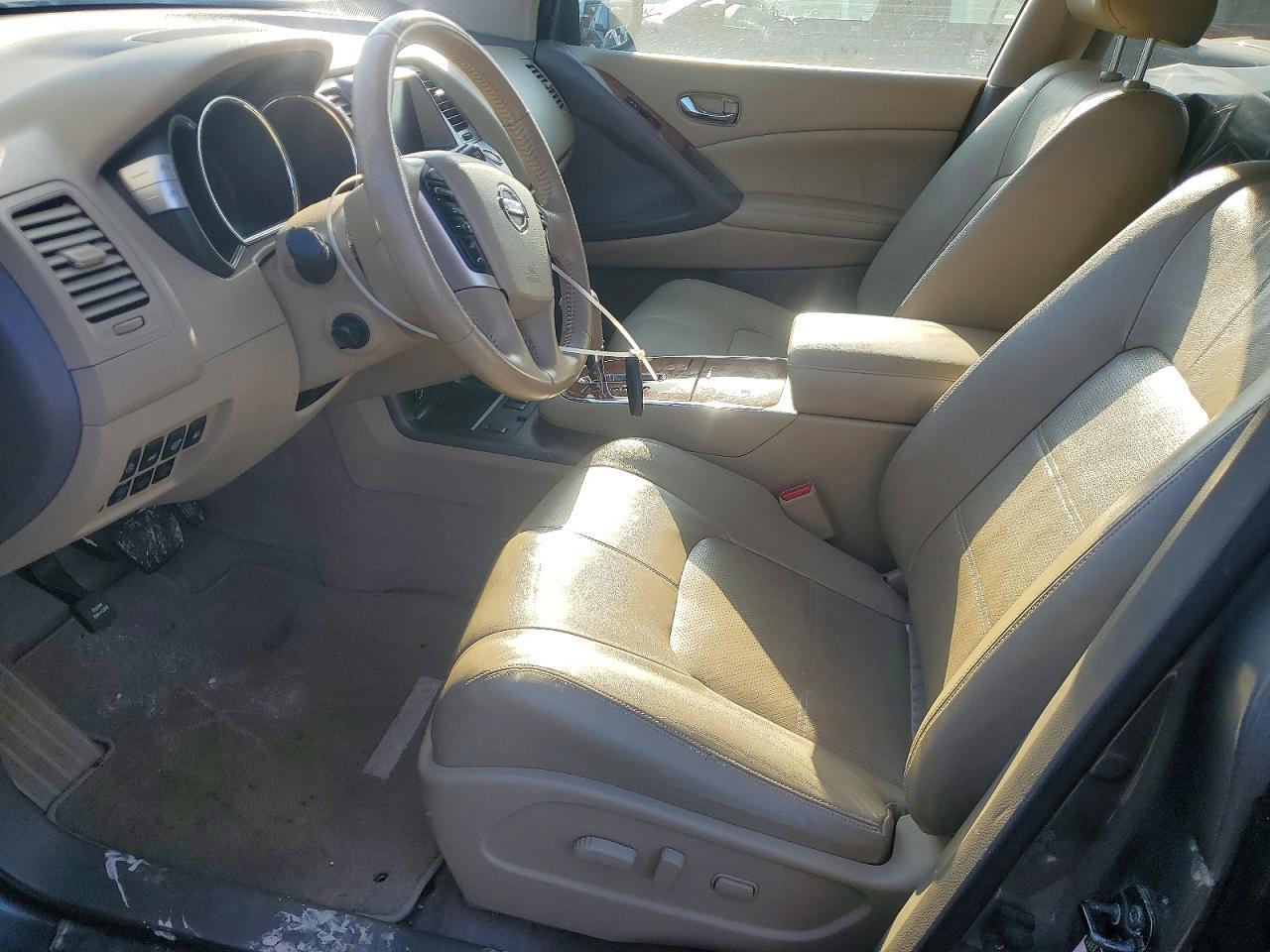 2013 Nissan Murano s