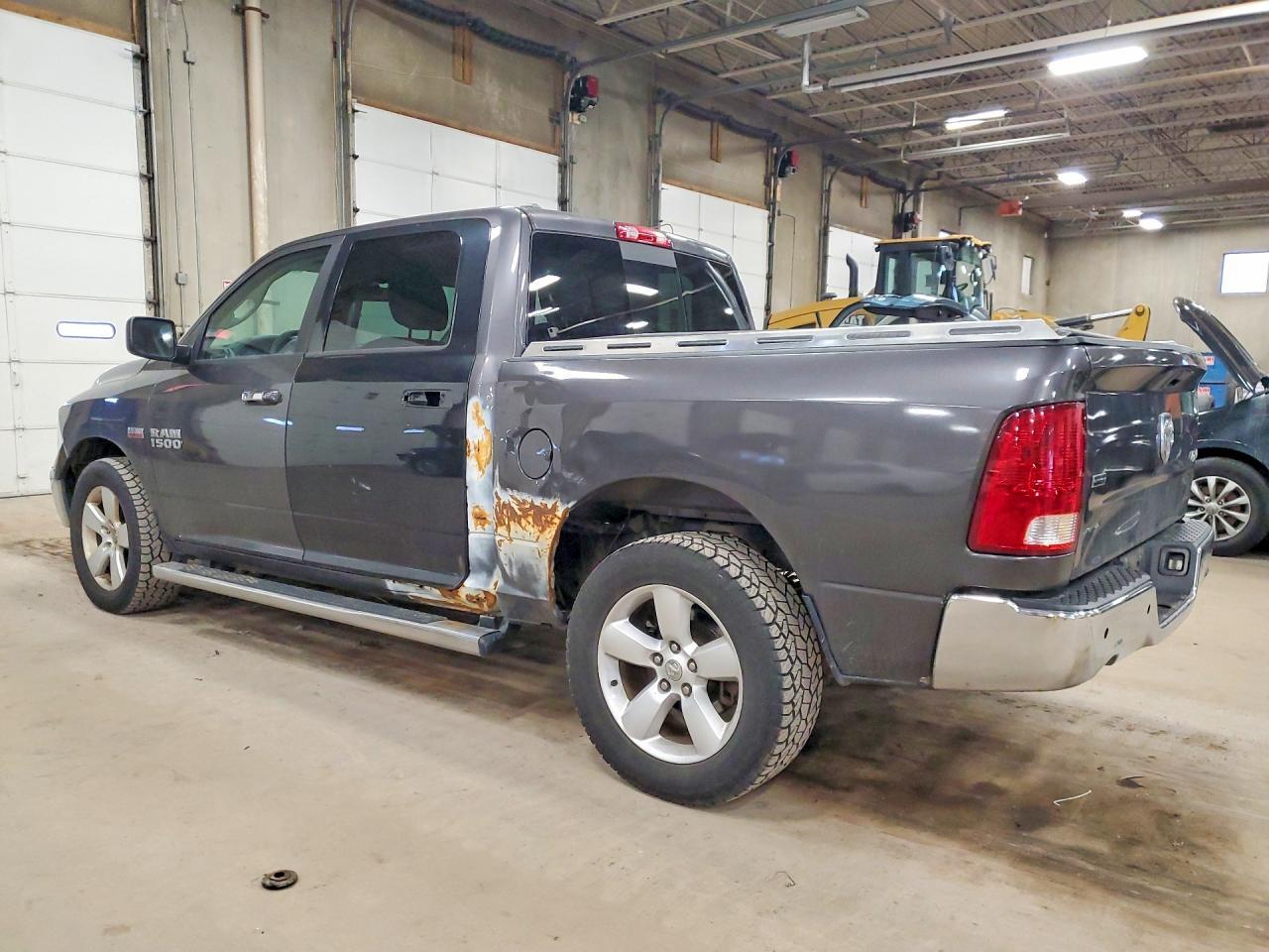2016 Dodge RAM 1500 SLT